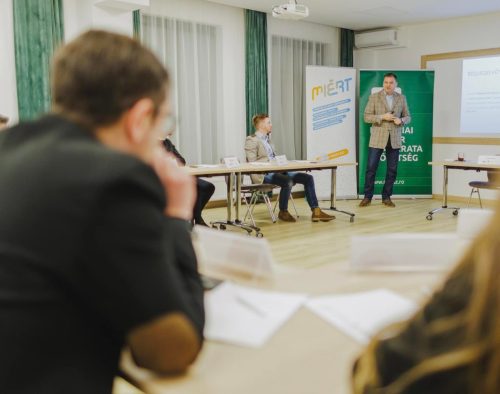 EPISzatmarnemeti2023-8