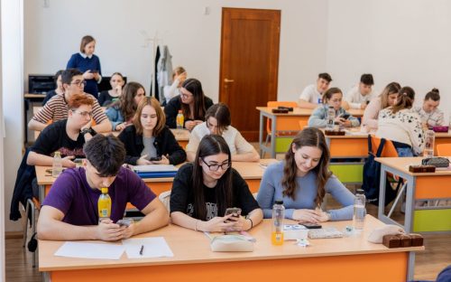 Középiskolai Karaván