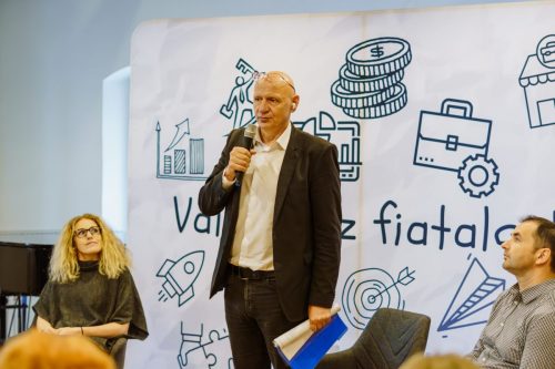 Start-Up