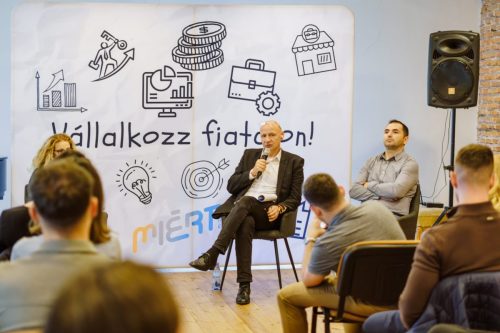 Start-Up